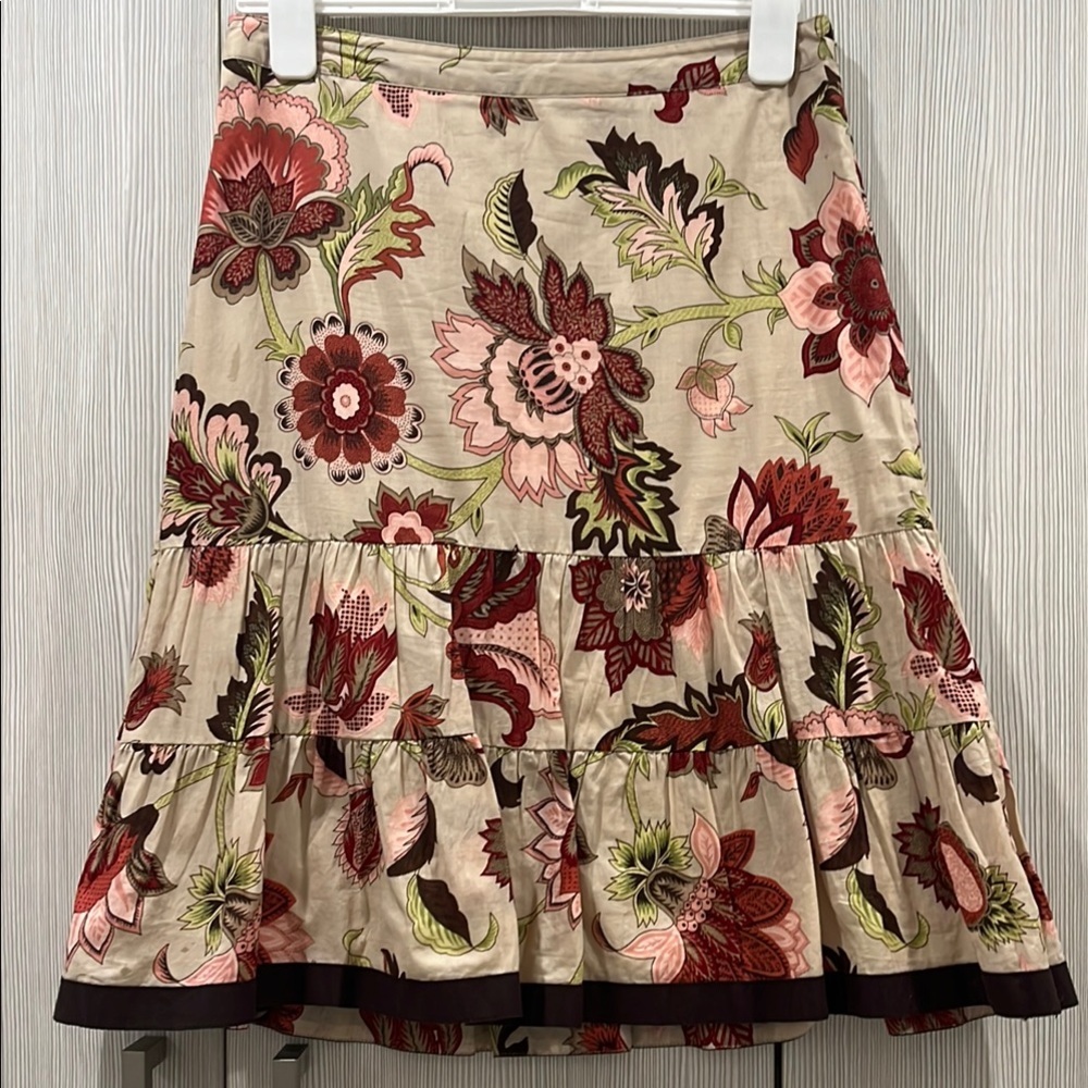Ann Taylor‎ Flouncy Fit and Flare Tiered Skirt Floral Cotton Lined Size 6